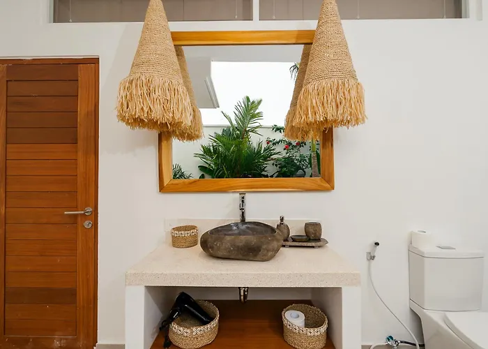 Mayasa - 4br Private Luxury With Rooftop Near Seseh ヴィラ チャングー