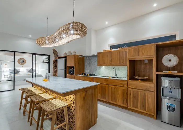 Mayasa - 4br Private Luxury With Rooftop Near Seseh * チャングー