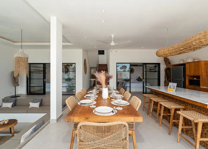 Mayasa - 4br Private Luxury With Rooftop Near Seseh ヴィラ *