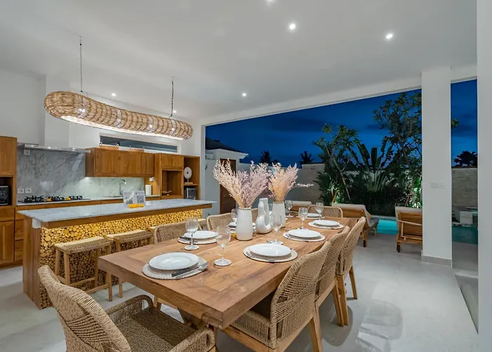 ヴィラ Mayasa - 4br Private Luxury With Rooftop Near Seseh チャングー