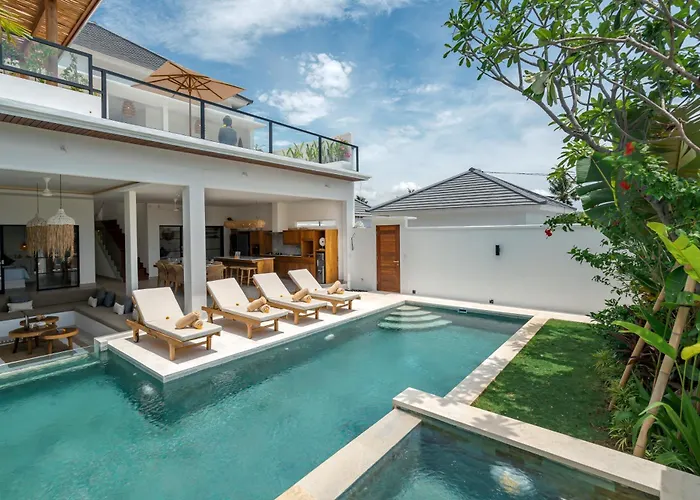 ヴィラ Mayasa - 4br Private Luxury With Rooftop Near Seseh チャングー