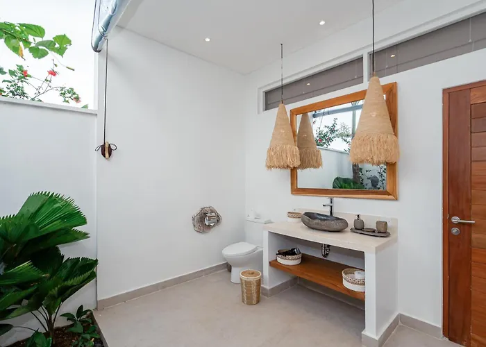 Mayasa - 4br Private Luxury With Rooftop Near Seseh ヴィラ *