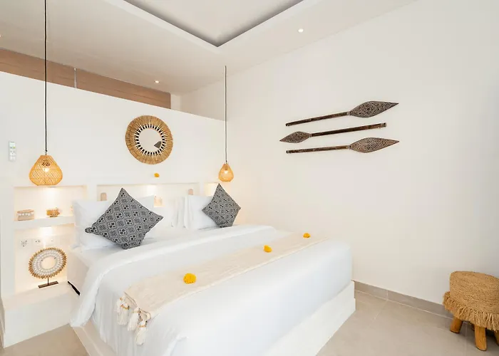 Mayasa - 4br Private Luxury With Rooftop Near Seseh