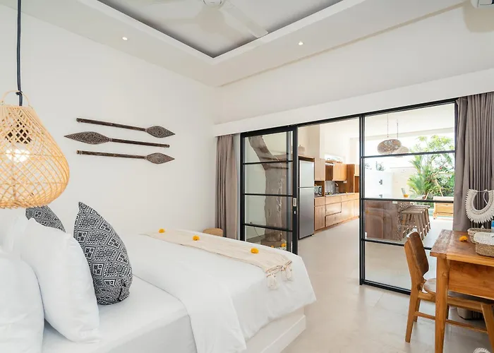 ヴィラ Mayasa - 4br Private Luxury With Rooftop Near Seseh チャングー