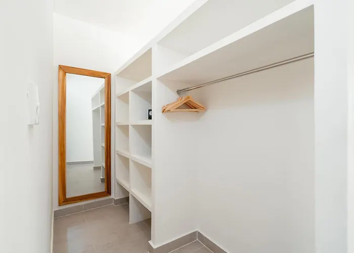 Mayasa - 4br Private Luxury With Rooftop Near Seseh