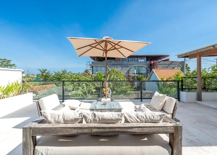 Mayasa - 4br Private Luxury With Rooftop Near Seseh * Canggu